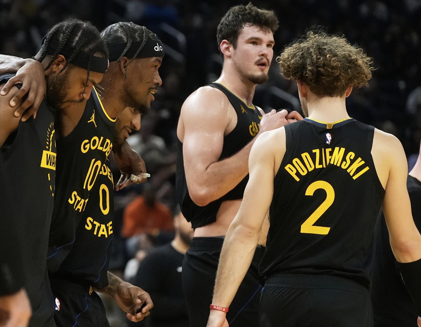 开云体育在线-2年1.11亿美金，拒绝交易巴特勒！库里别急，勇士在下一盘大棋