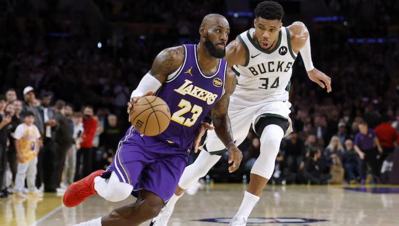 开云体育官网-雄伟计划，记者：勇士今夏将尝试引进字母哥和詹姆斯联手库里