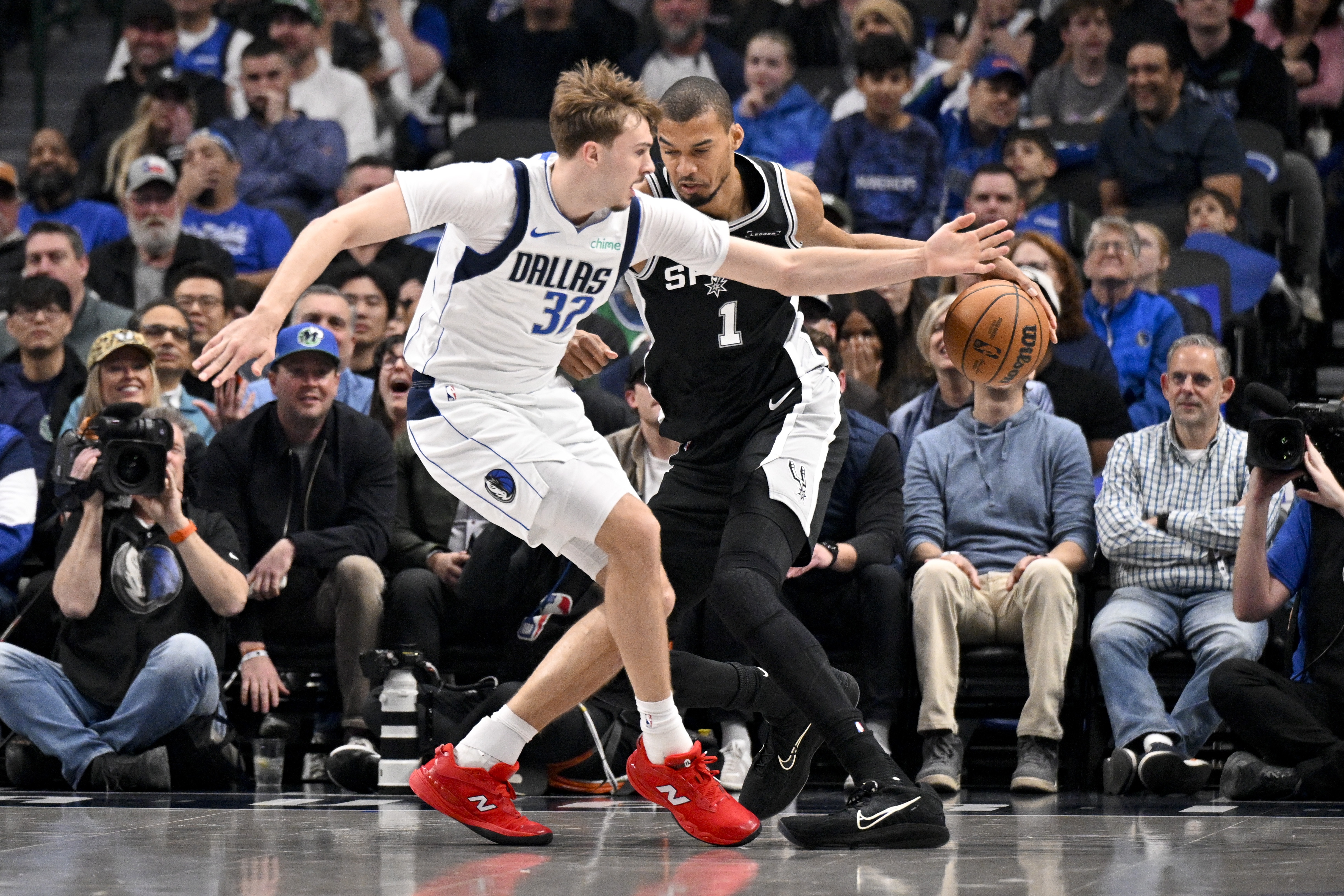 开云体育在线-文班vs弗拉格：状元可以只靠天赋吗